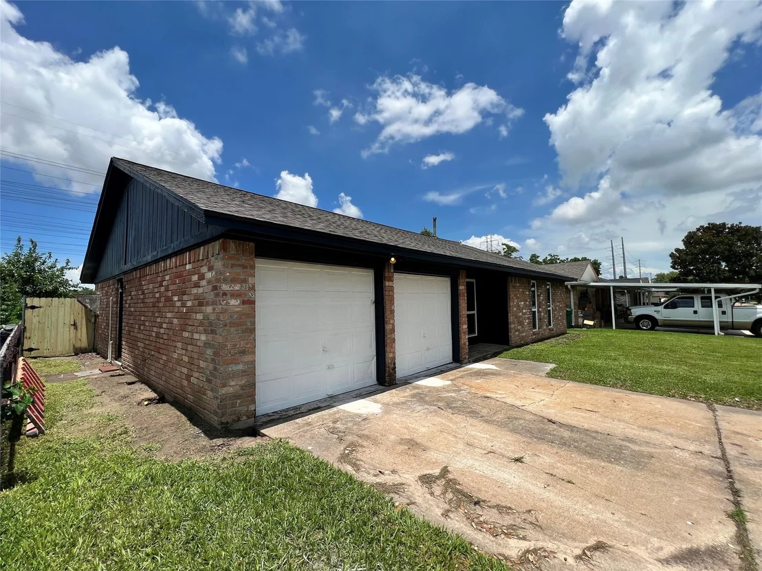Photo of 4143 Bermuda Drive
