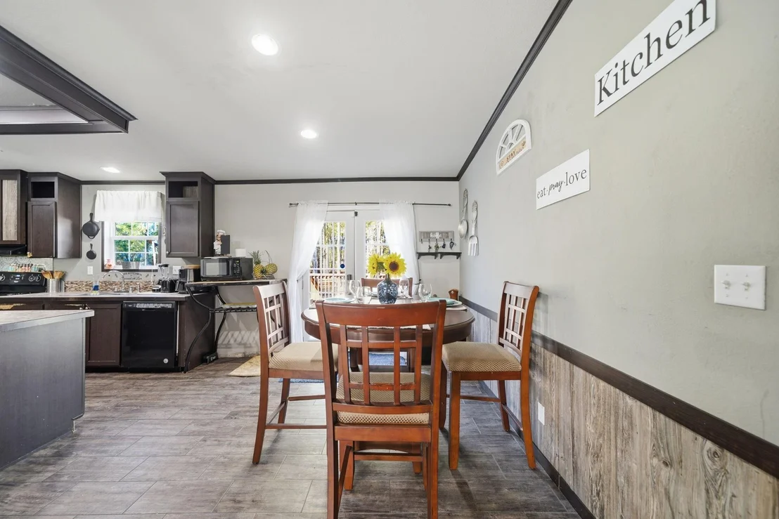 Photo of 17028 Lively Road