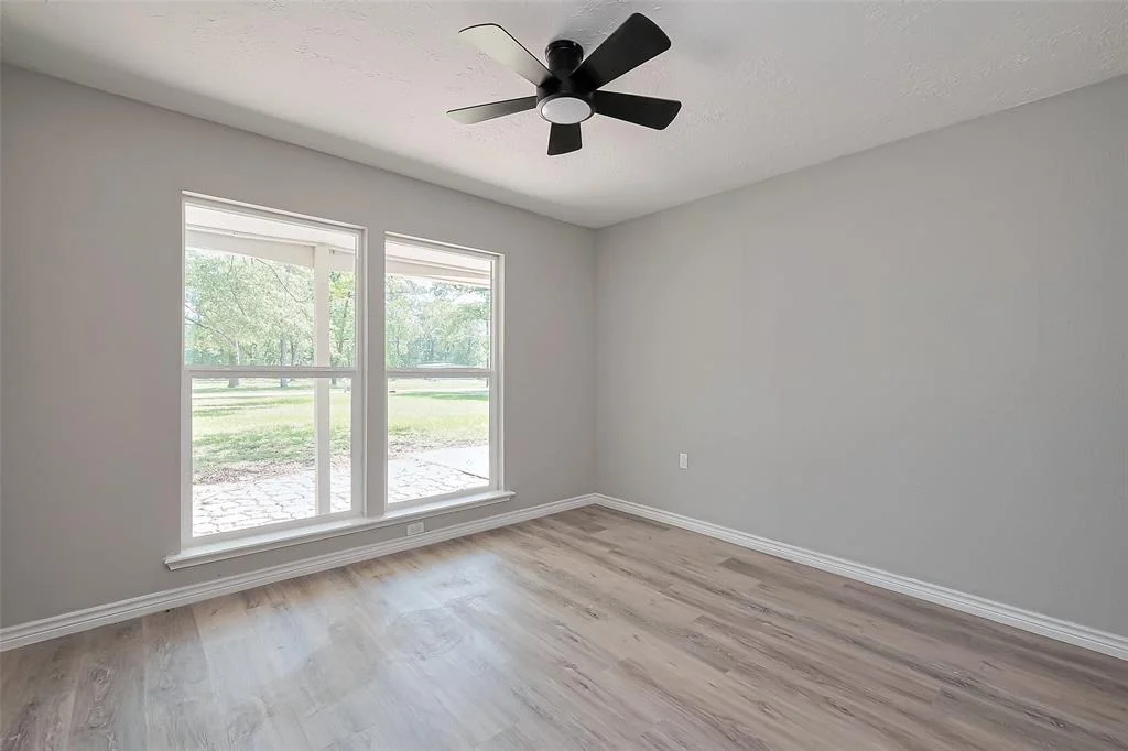 Photo of 23480 Mayer Road