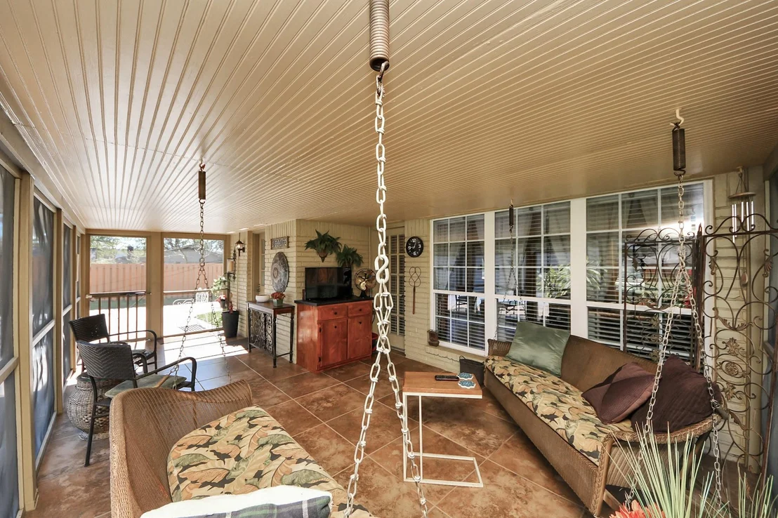 Photo of 15810 Merle Road