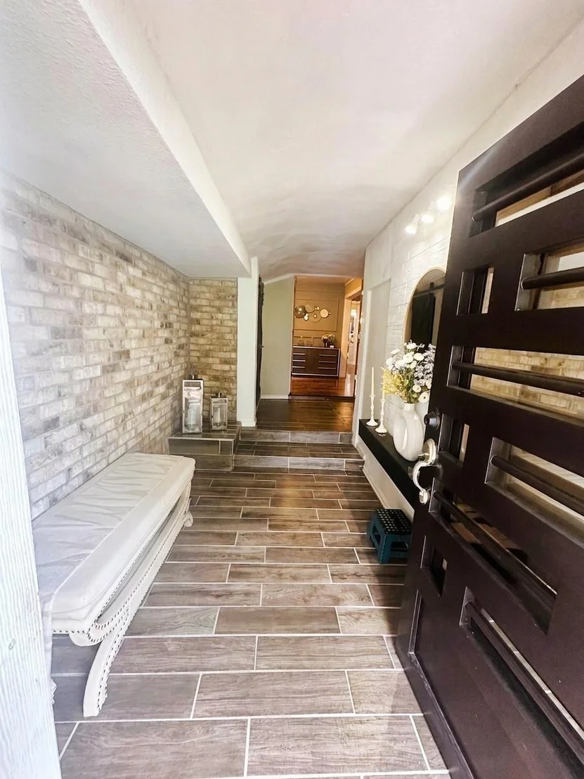 Photo of 1402 James Drive