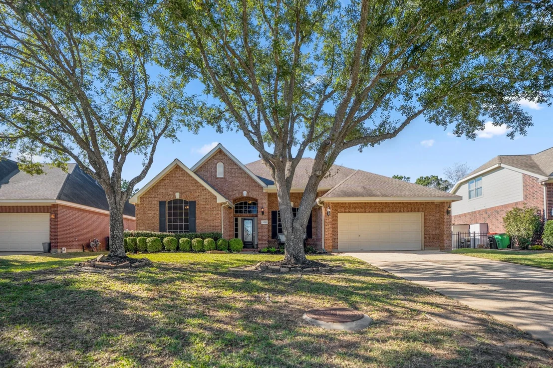 Photo of 6218 Stone Trail Lane
