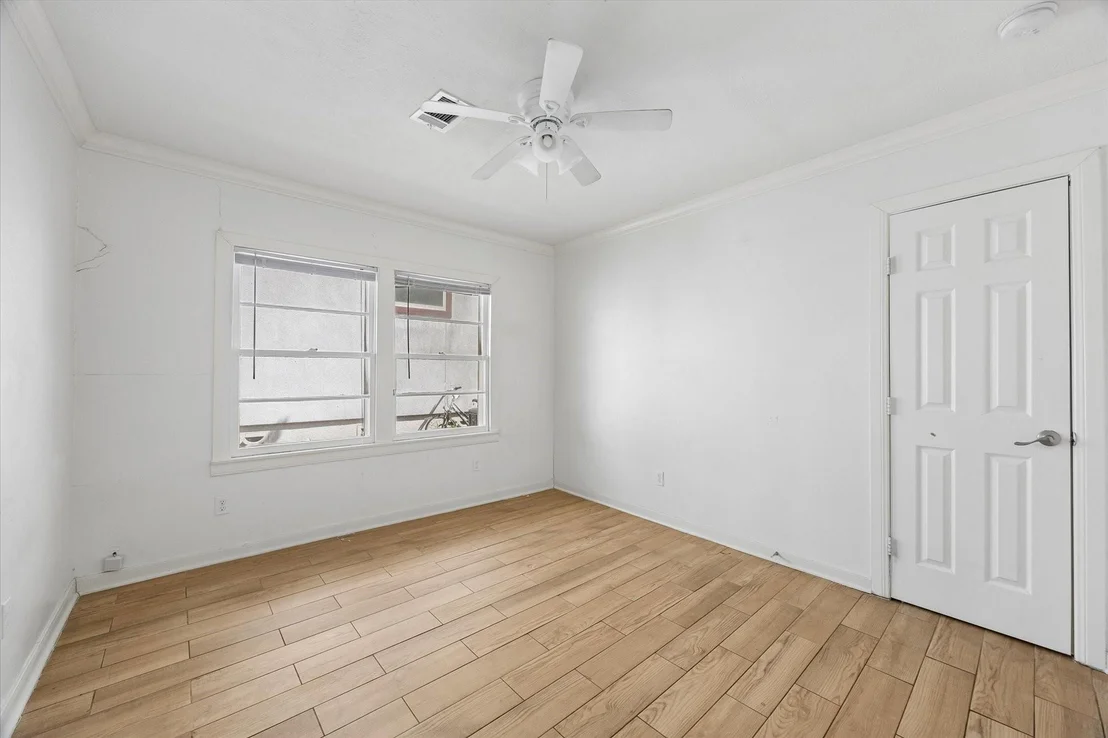 Photo of 5119 Patrick Henry