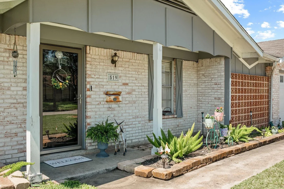 Photo of 519 Travis Street