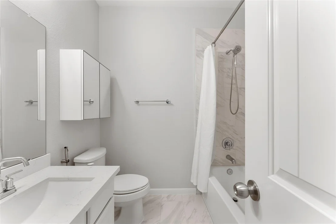 Photo of 2434 Garden Falls Drive