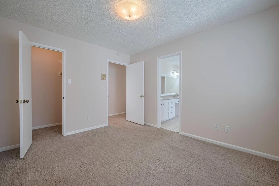 Photo of 11622 Cherryknoll Drive
