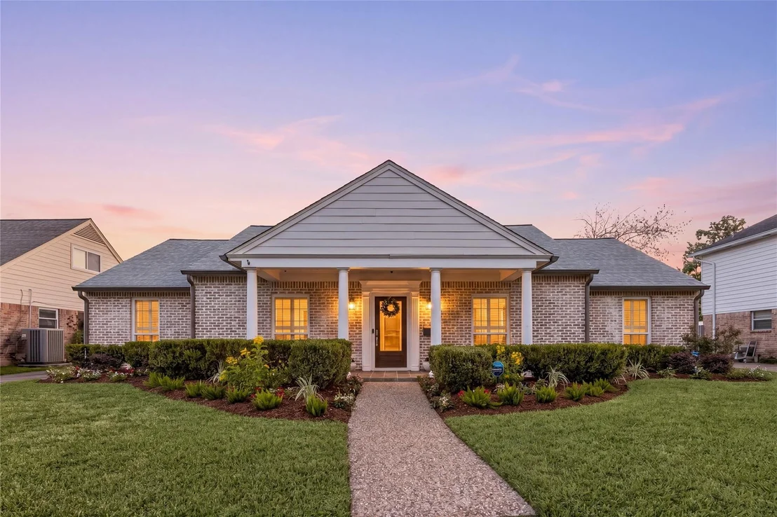 Photo of 14426 Chadbourne Drive