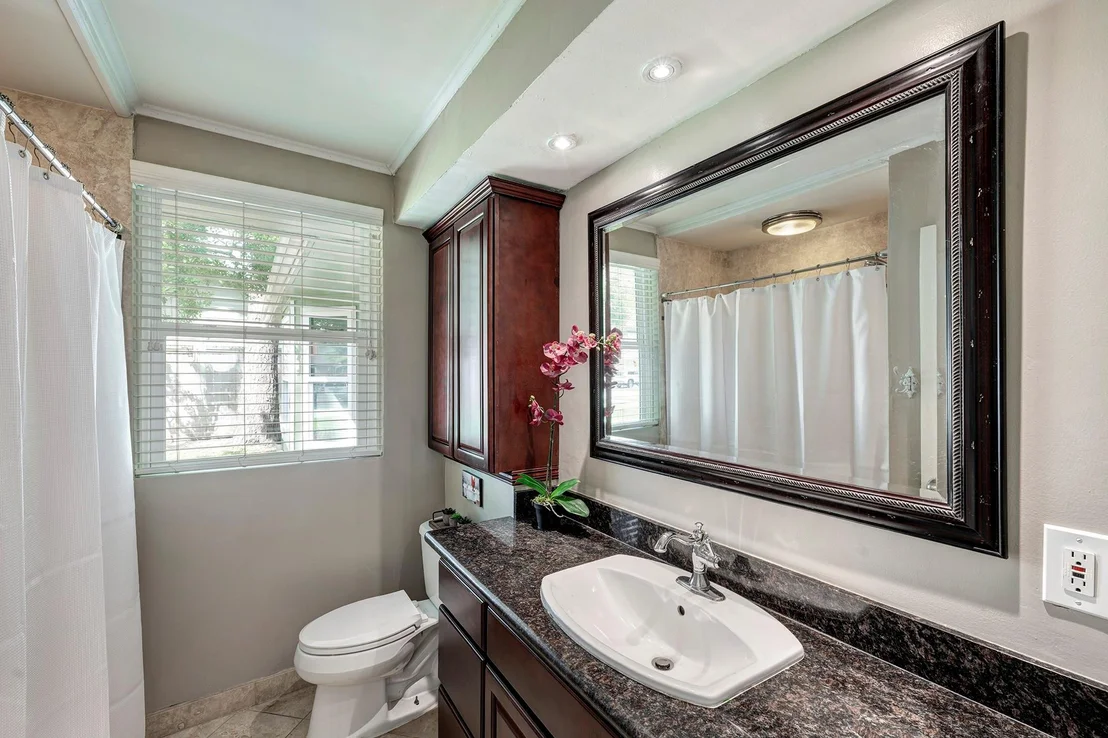 Photo of 722 Azaleadell Drive