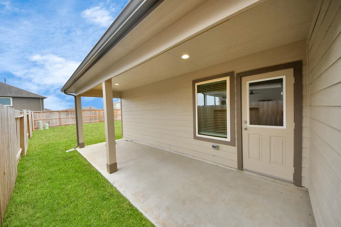 Photo of 16003 Sycamore Maple Lane