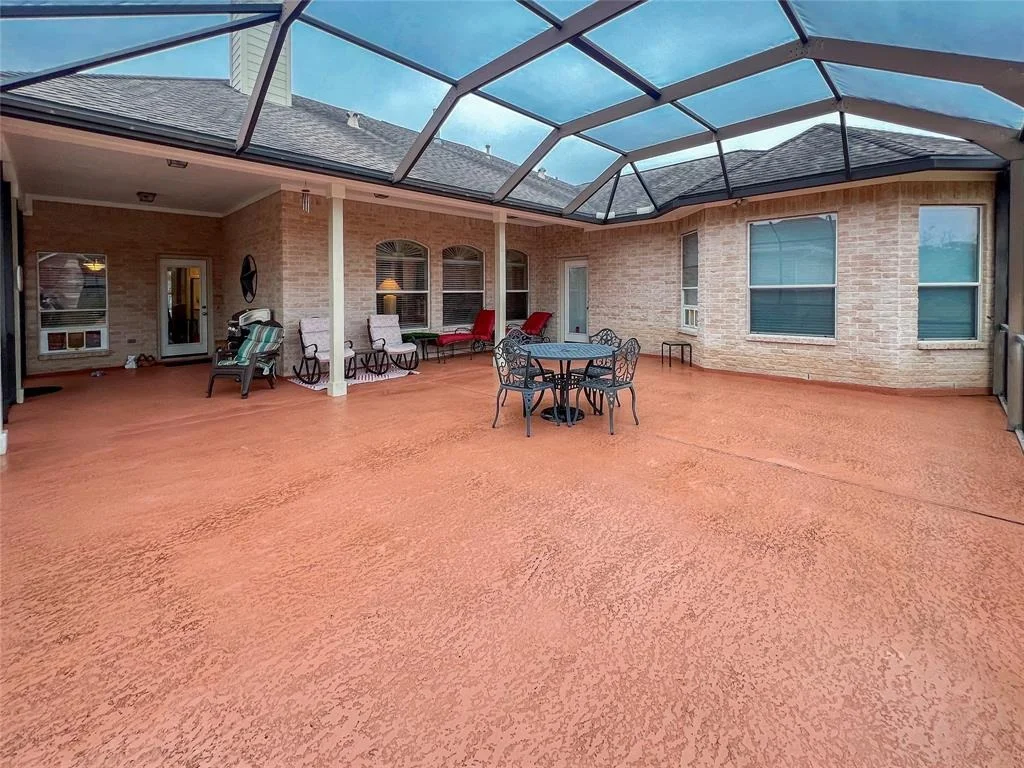 Photo of 141 Spanish Oak Circle