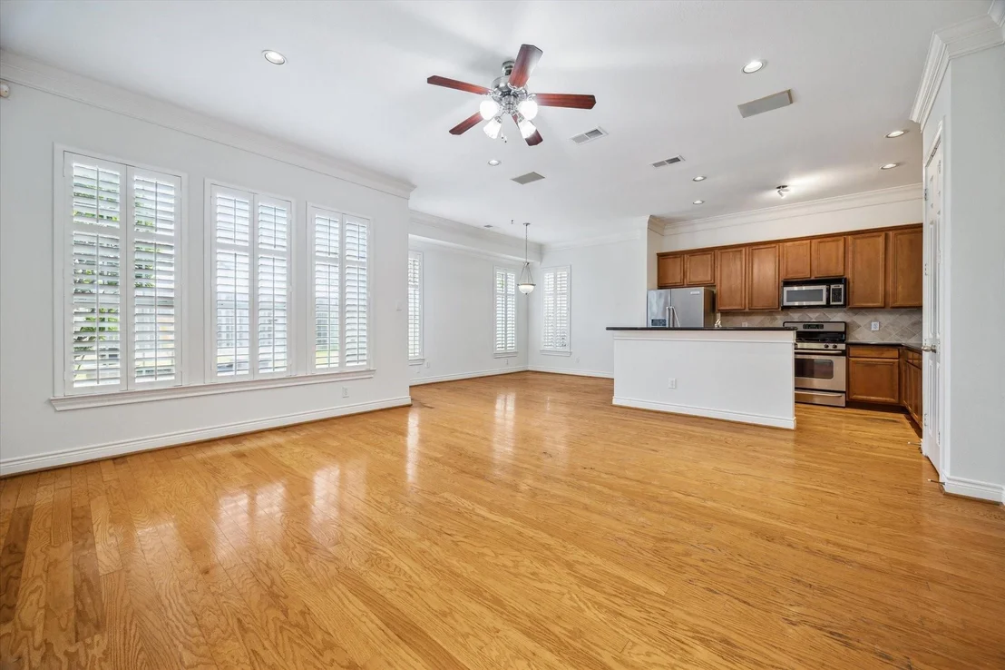 Photo of 2945 Clinton Drive