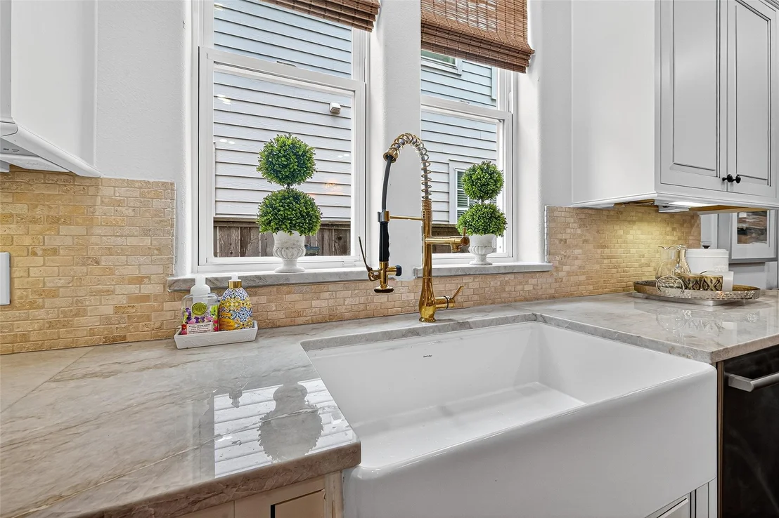 Photo of 8729 Oak Kolbe Lane