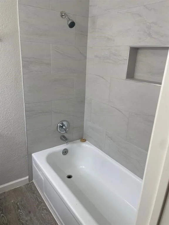 Photo of 4914 Fairgreen Lane