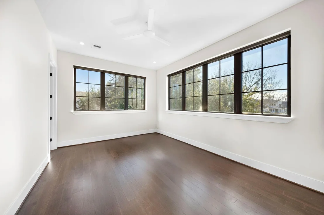 Photo of 5511 Fulbrook Road