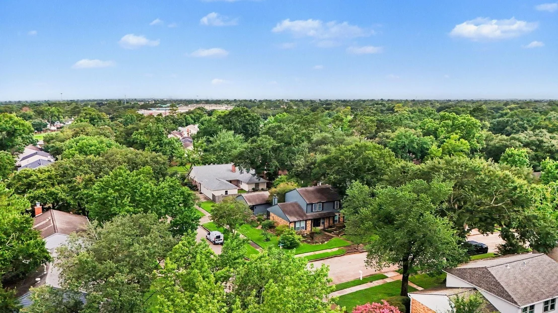 Photo of 15703 Maple Manor Drive
