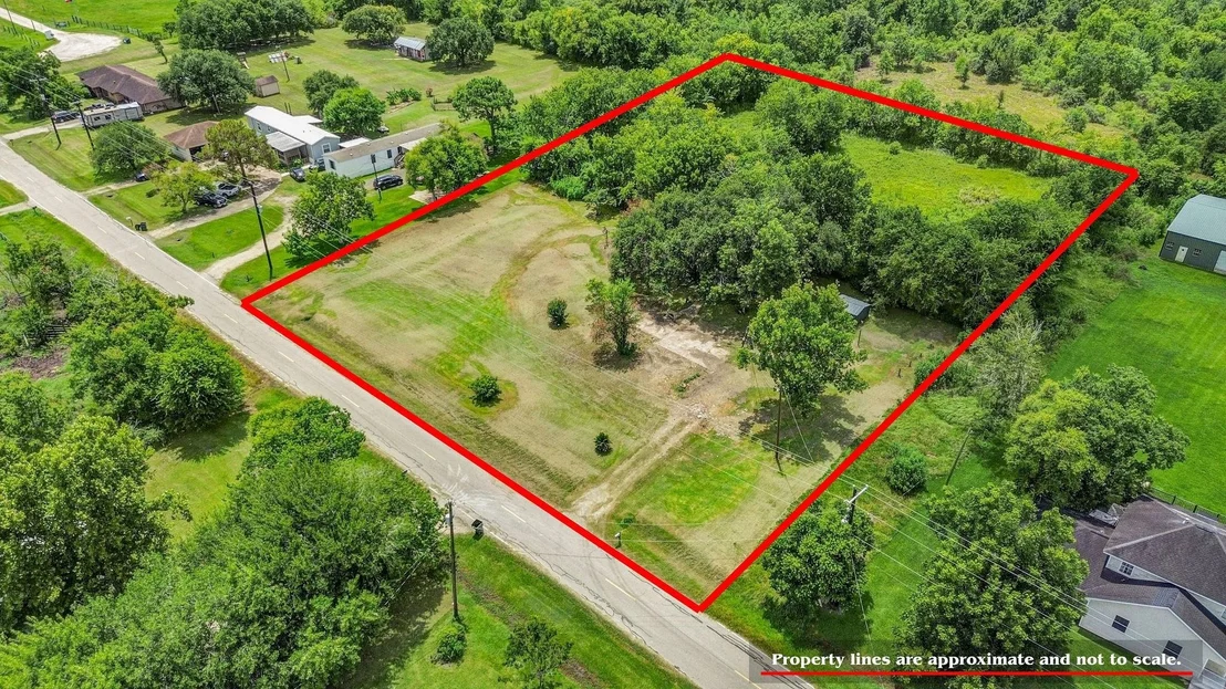 Photo of 2478 Brias Road