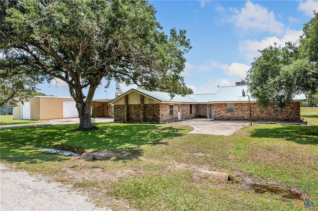 Photo of 181 Pecan Drive