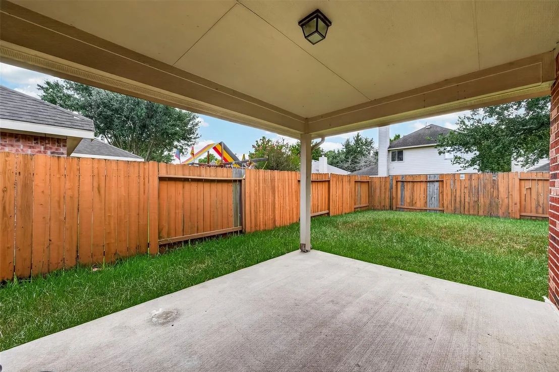 Photo of 5006 Juniper Walk Lane