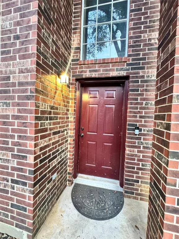 Photo of 2702 Dovewood Lane