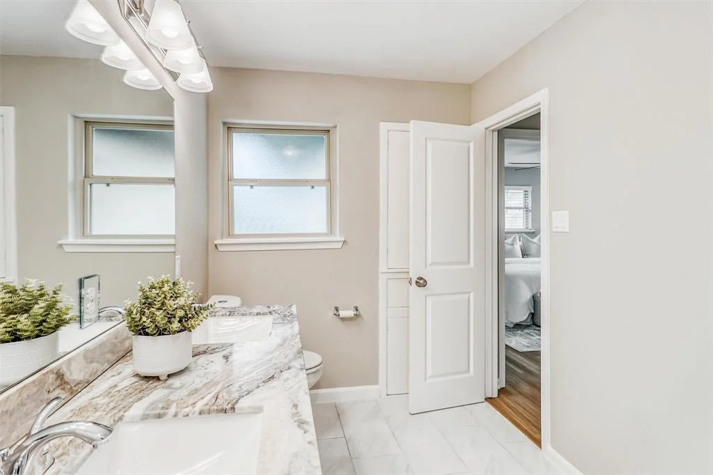 Photo of 2214 Lazybrook Drive