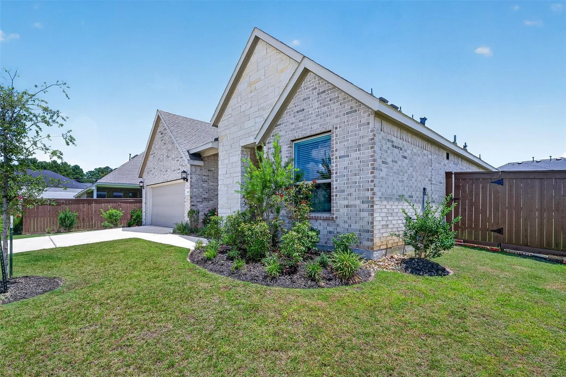 Photo of 29014 Red Loop Drive