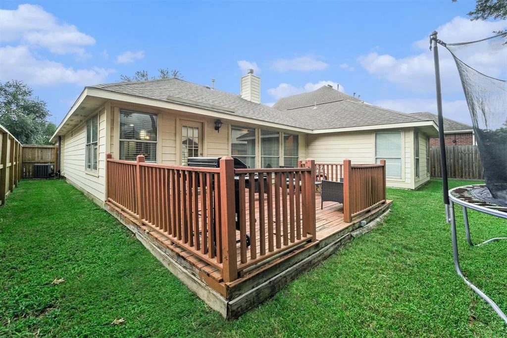 Photo of 14715 Chapelbrook Lane