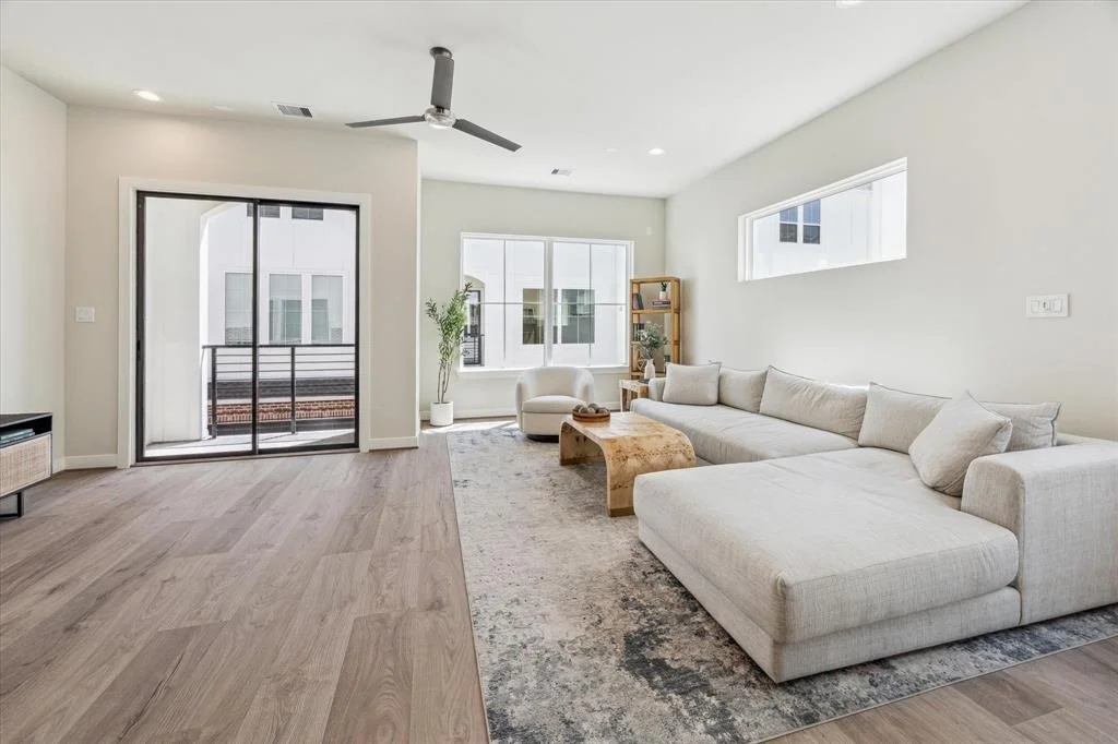 Photo of 3059 Hicks Street