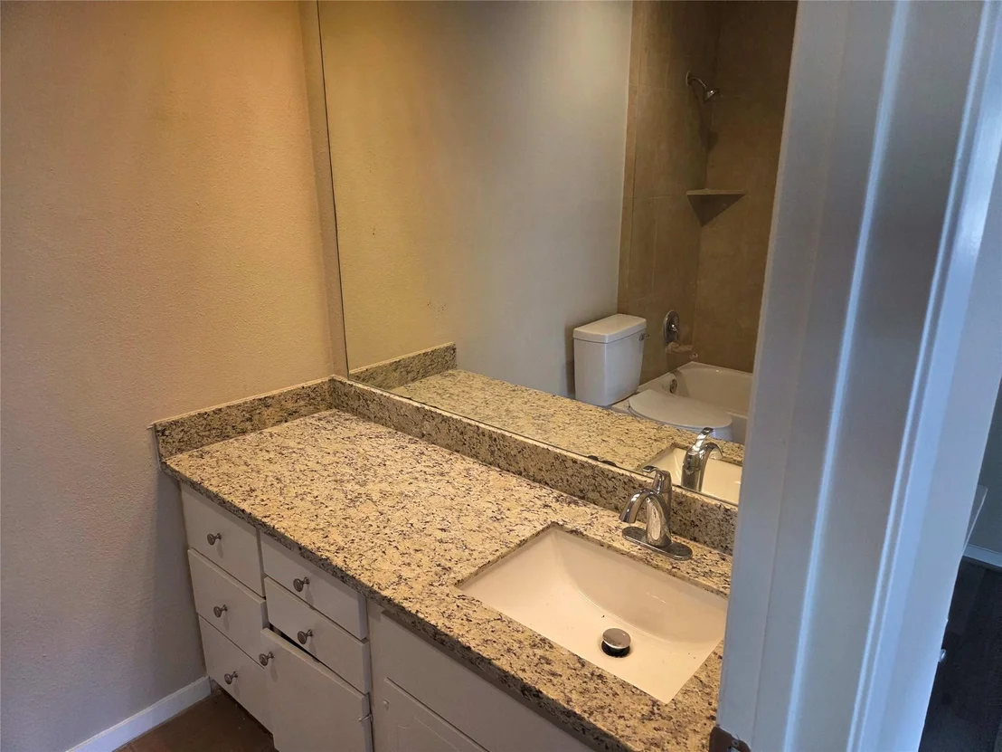 Photo of 23115 Naples Drive
