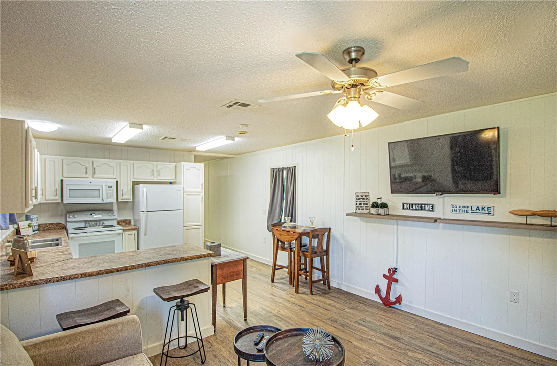 Photo of 277 Lucy