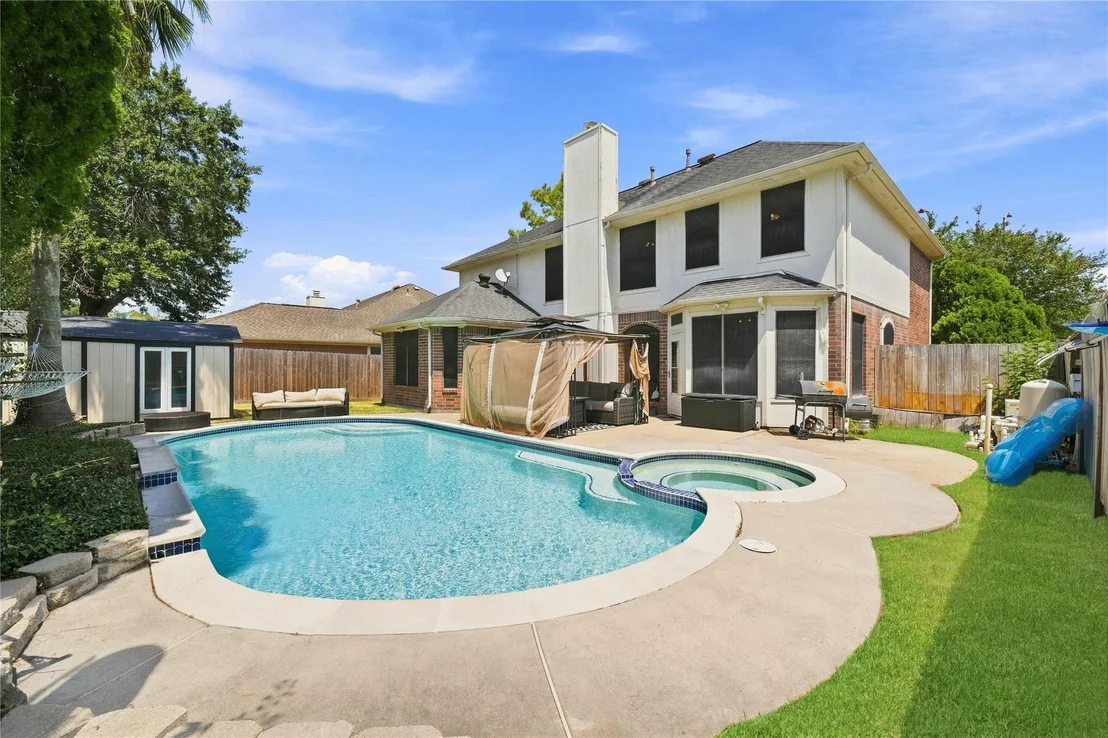 Photo of 10827 Oak Acres Drive