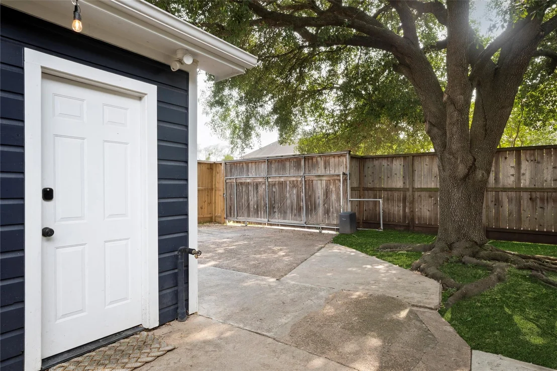 Photo of 602 Aurora Street