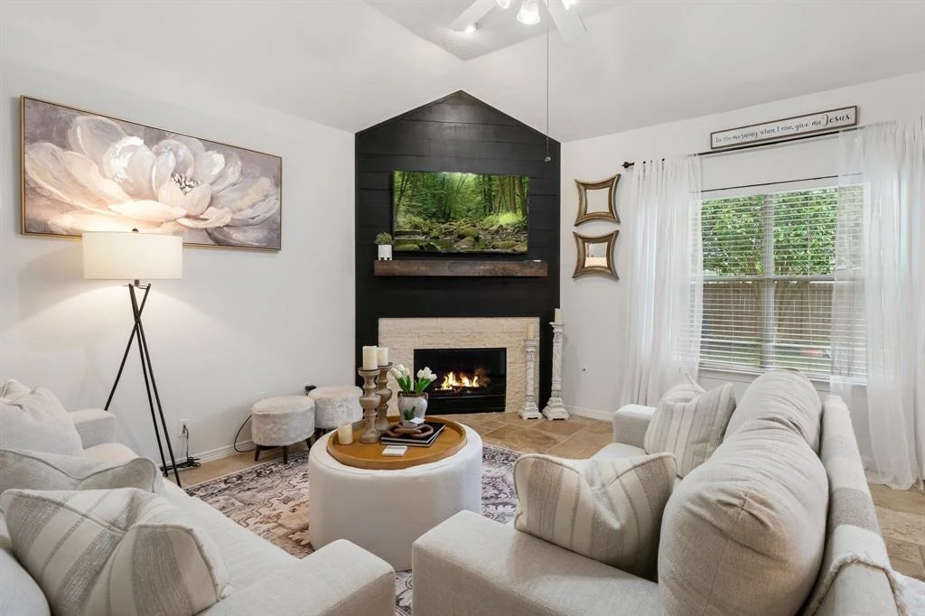 Photo of 2213 Highland Hills Drive