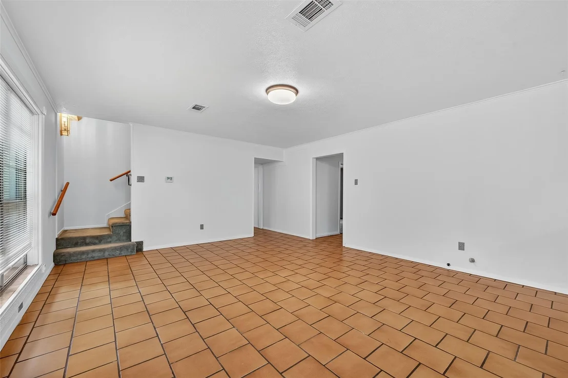 Photo of 7714 Kensico Road