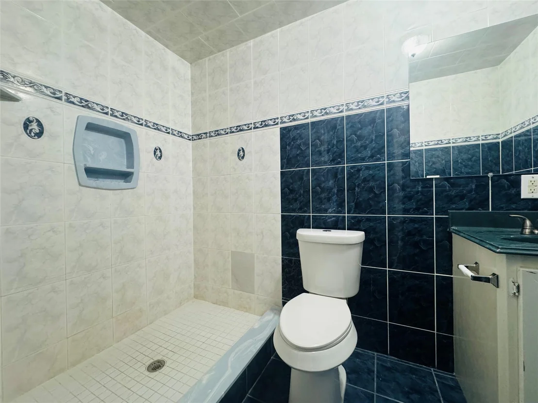 Photo of 4771 Teas Court