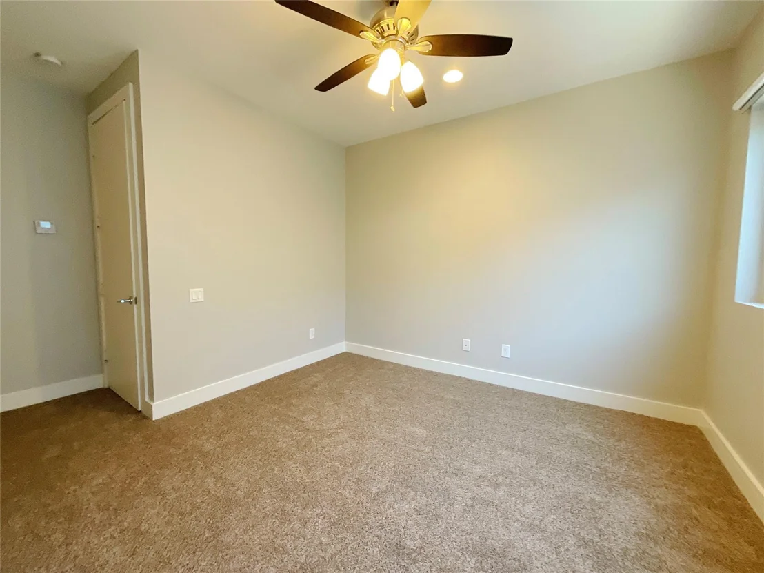Photo of 2364 Commerce Street