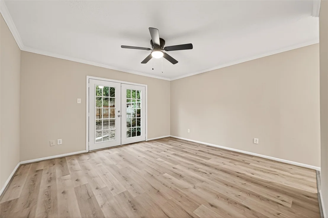 Photo of 5451 Oakhaven Lane
