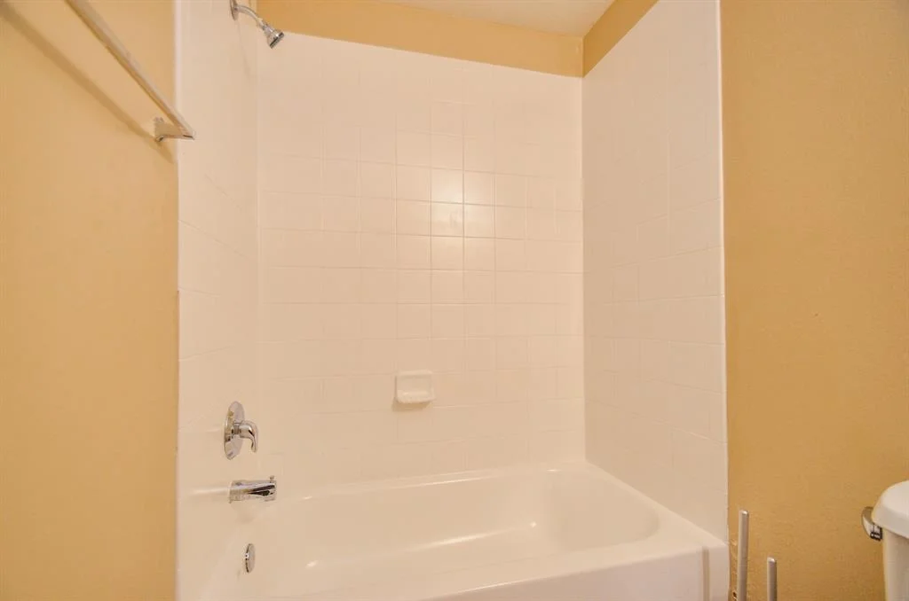 Photo of 23922 Clipper Hill Lane