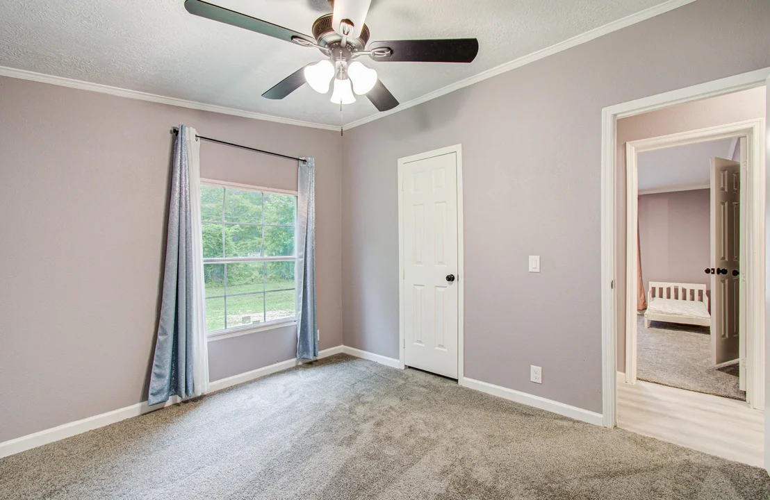 Photo of 272 Lone Pine Drive