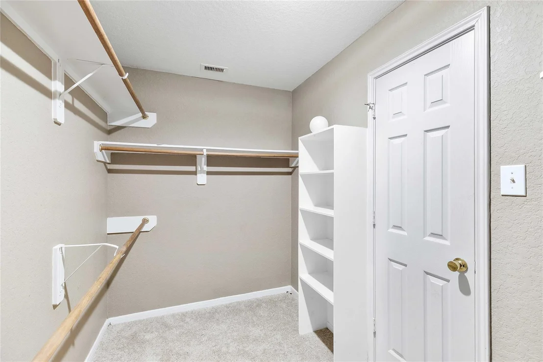 Photo of 11027 Bauer Elm St Street