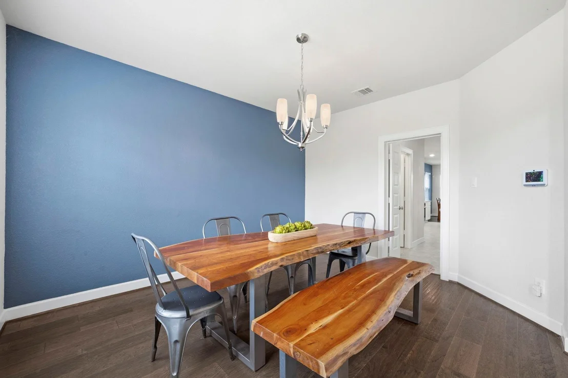 Photo of 7618 Trailing Oaks Drive