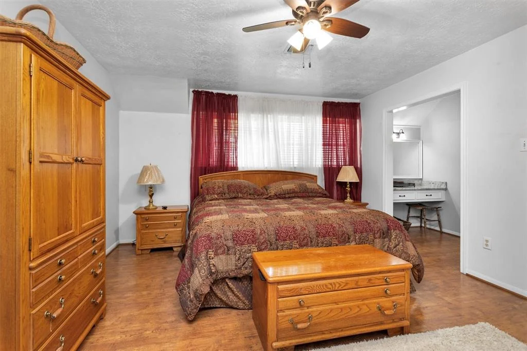 Photo of 5934 Foresthaven Drive