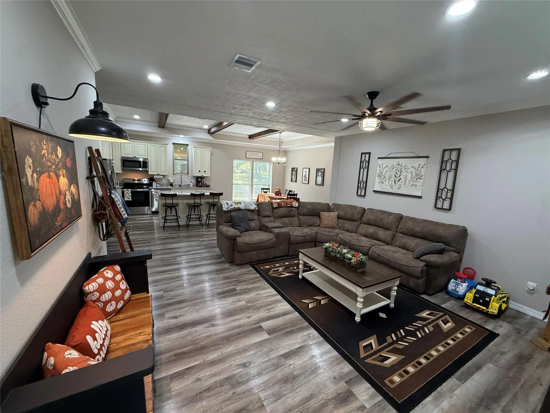 Photo of 1365 County Road 2224