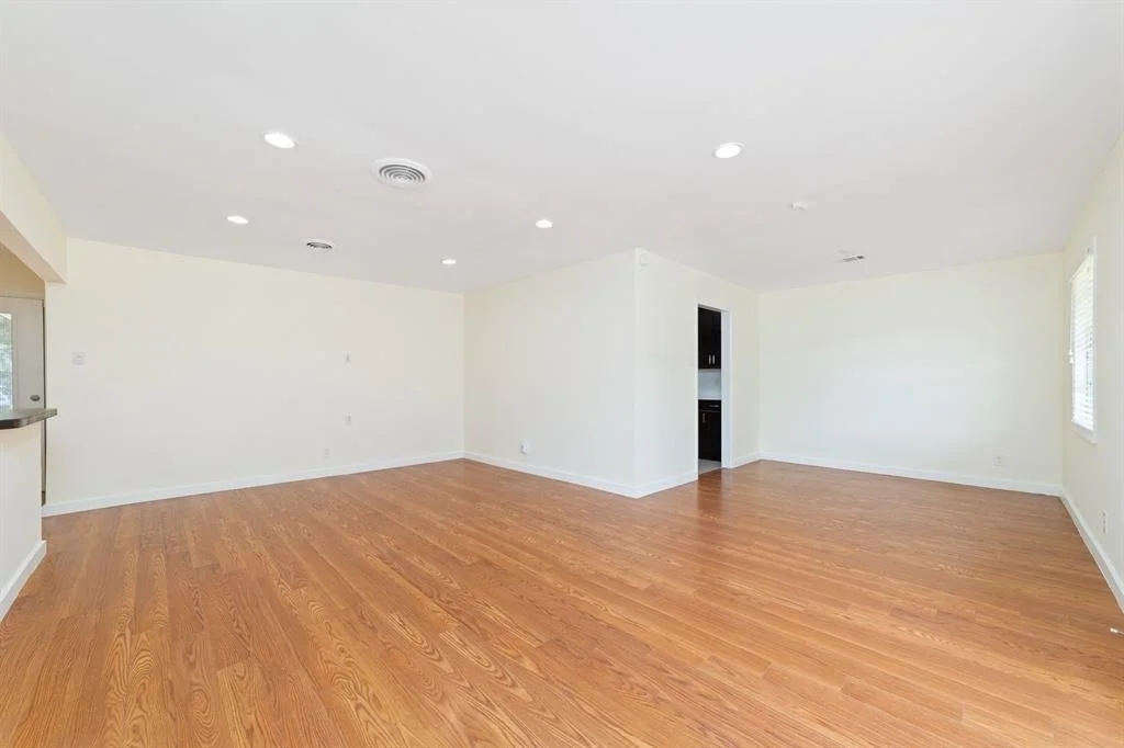 Photo of 6234 Shadow Crest Street