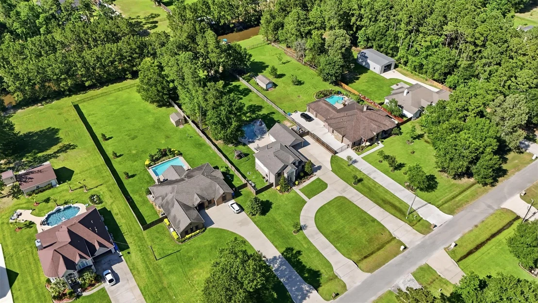 Photo of 19617 Desna Drive