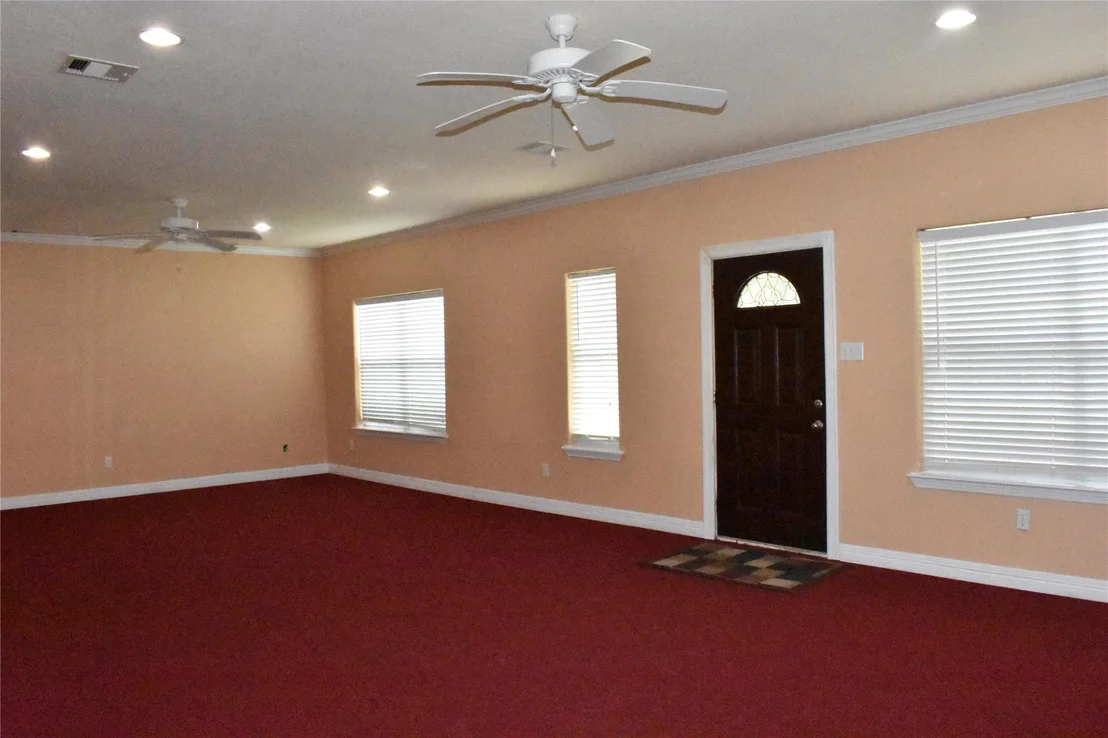 Photo of 8535 Parkette Drive