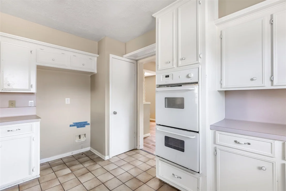 Photo of 5603 Mossy Timbers Drive