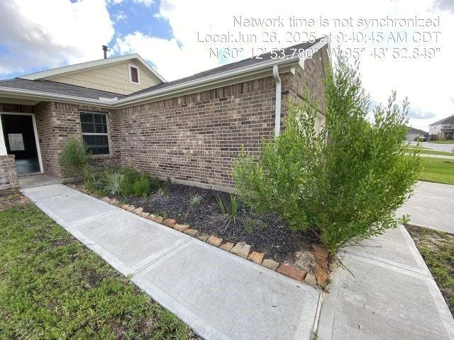 Photo of 929 Silver Birch Branch Branch