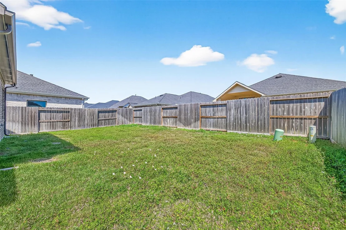 Photo of 4207 Maple Glen Drive