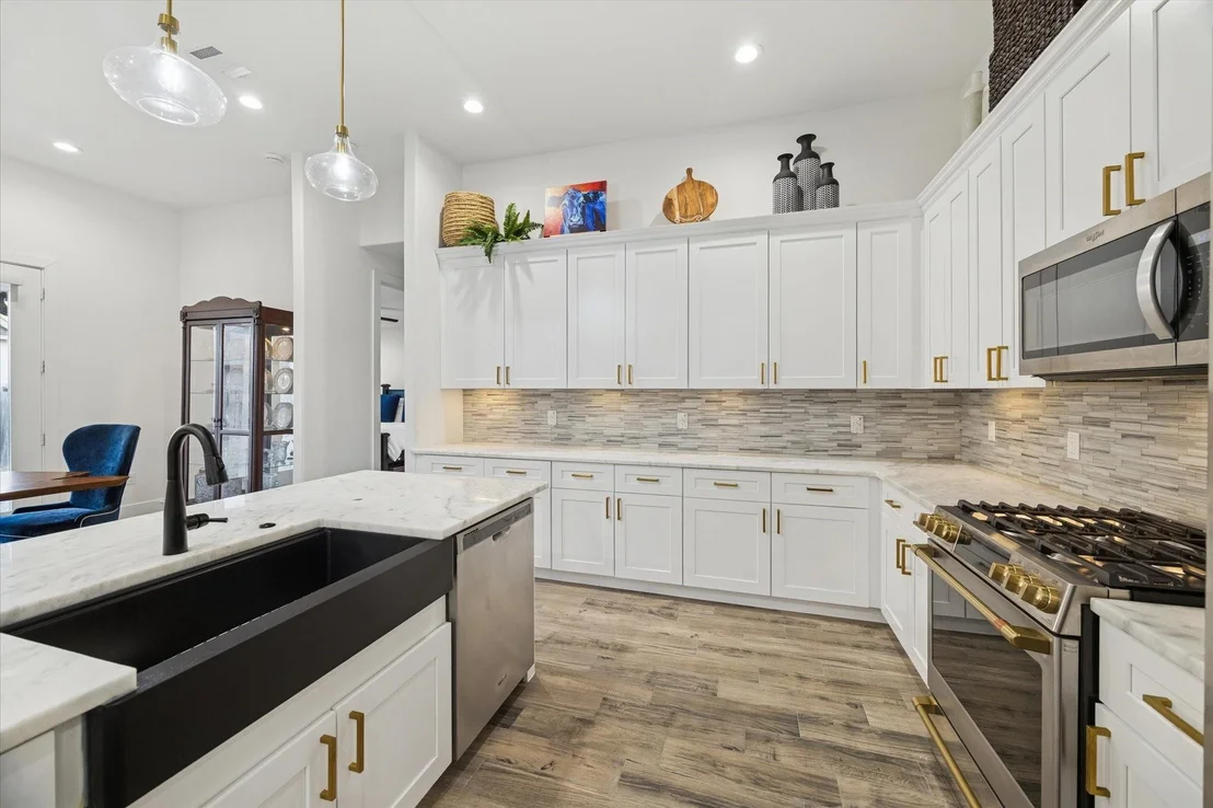 Photo of 203 Hampton Glen Road