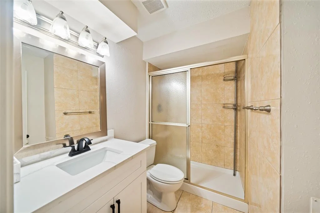 Photo of 532 Woolridge Drive